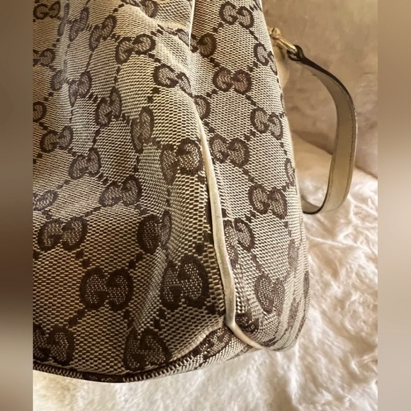 Authentic Gucci Positano Large canvas scarf tote bag - Picture 5 of 16